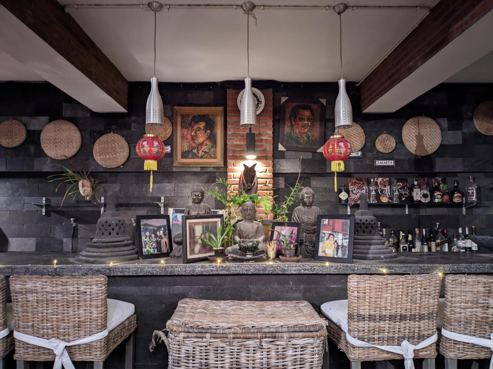 Astuti Gallery Homestay Yogyakarta Ngoại thất bức ảnh