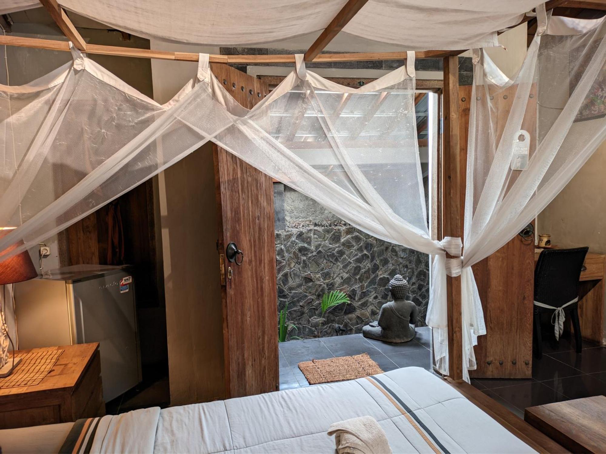 Astuti Gallery Homestay Yogyakarta Ngoại thất bức ảnh
