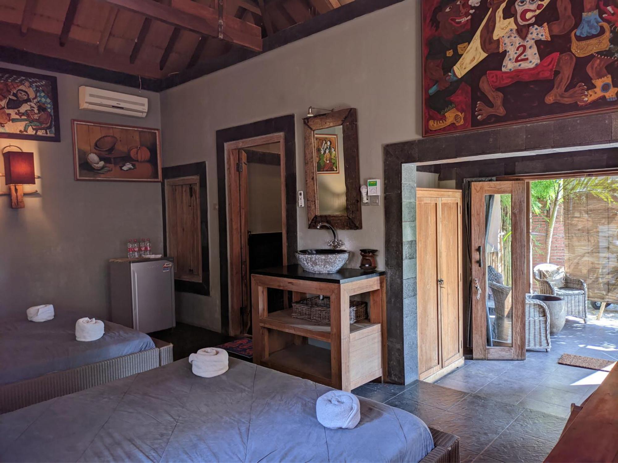 Astuti Gallery Homestay Yogyakarta Ngoại thất bức ảnh