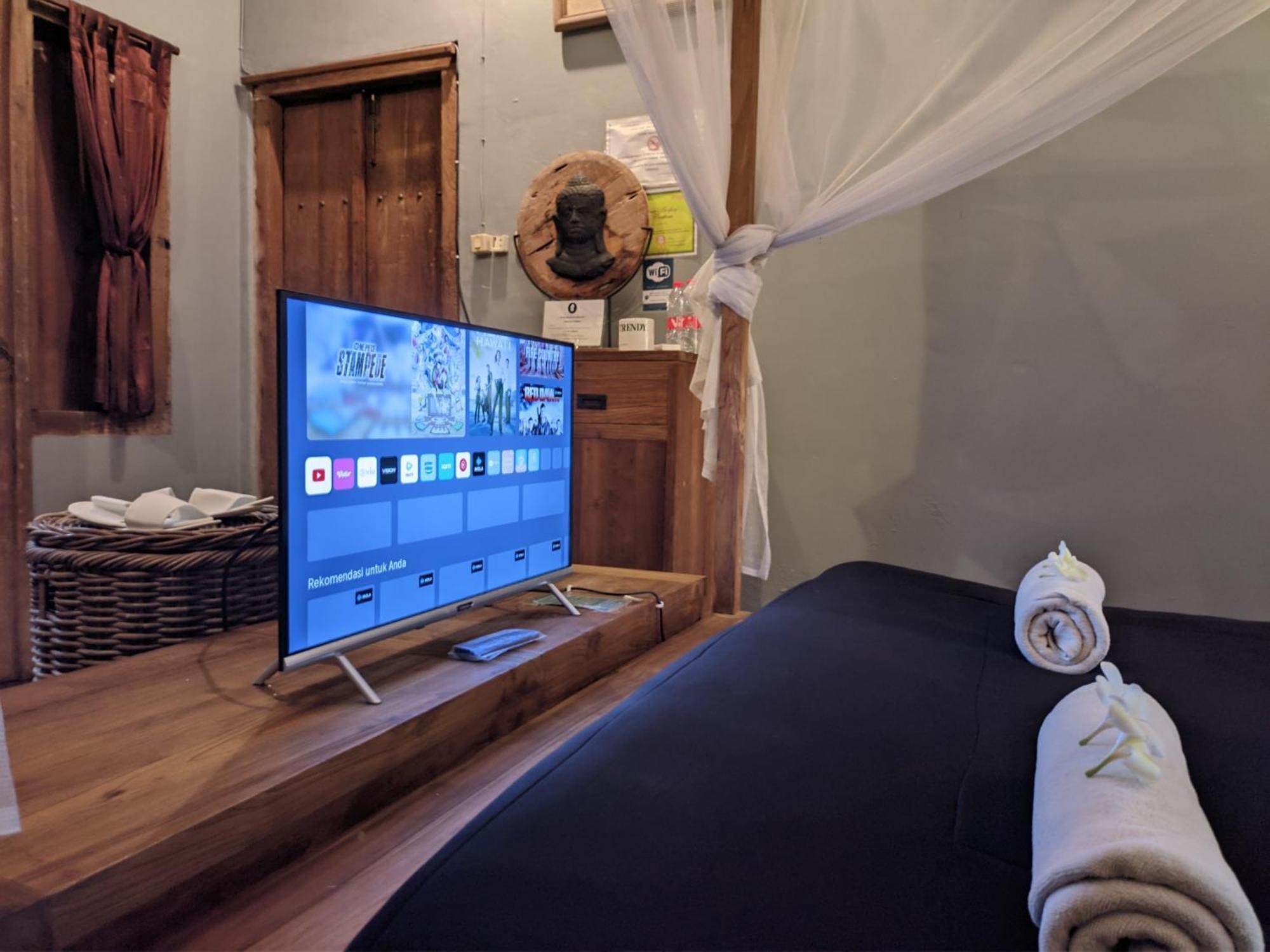 Astuti Gallery Homestay Yogyakarta Ngoại thất bức ảnh
